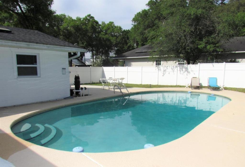 Spacious Pool Home In North Fl Keystone Heights Екстер'єр фото